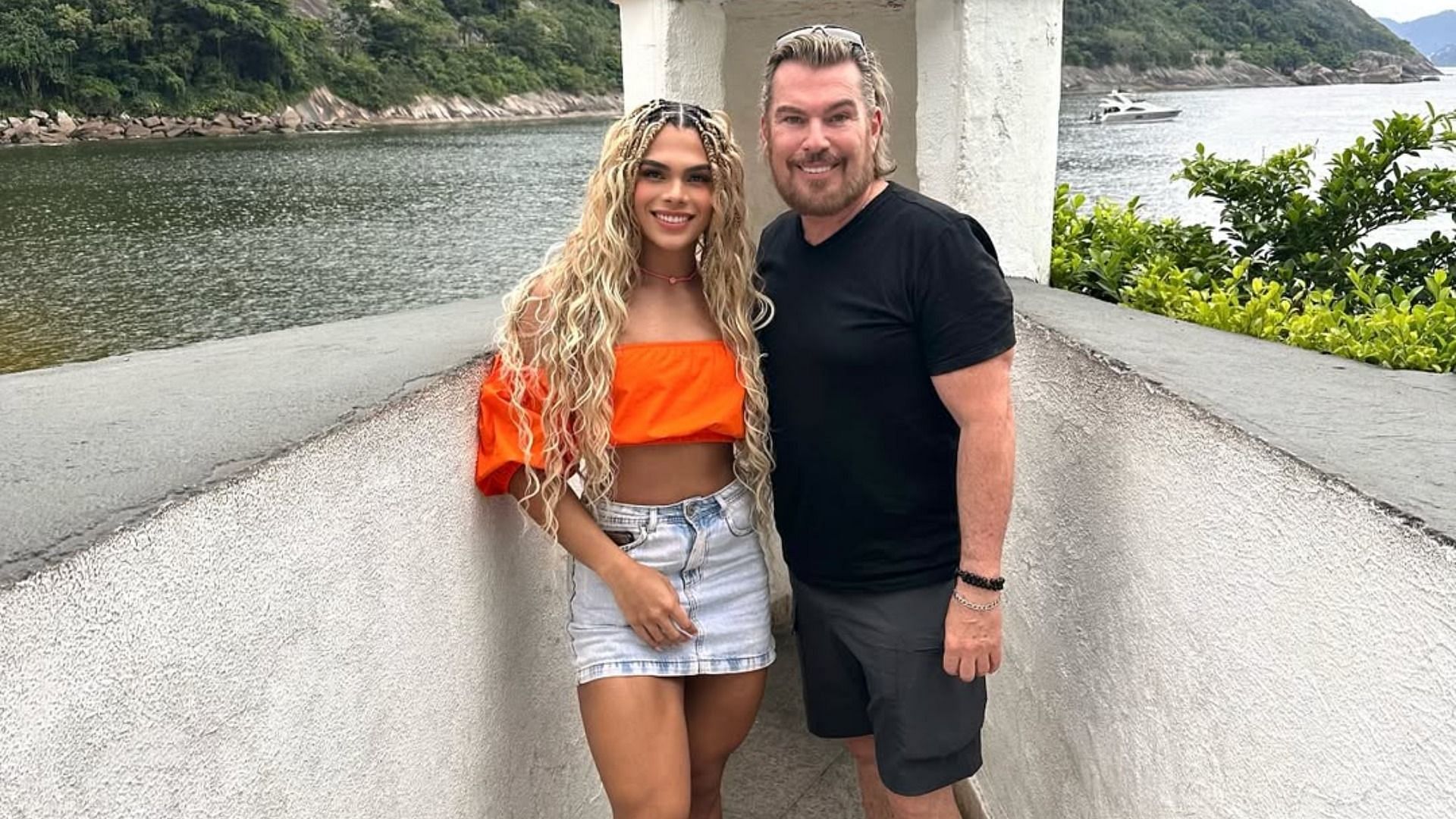 Alliya and Shawn (Image via Instagram @alliyallim)