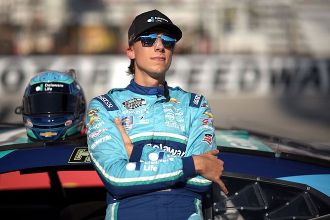 Carson Hocevar owns up to misjudging Mexico City and plots escape route from Ricky Stenhouse Jr.