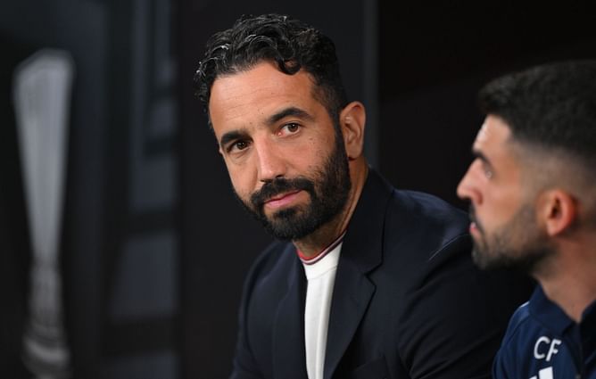 Manchester United face surprise competition from PL rivals to sign £30 million-rated midfielder - Reports