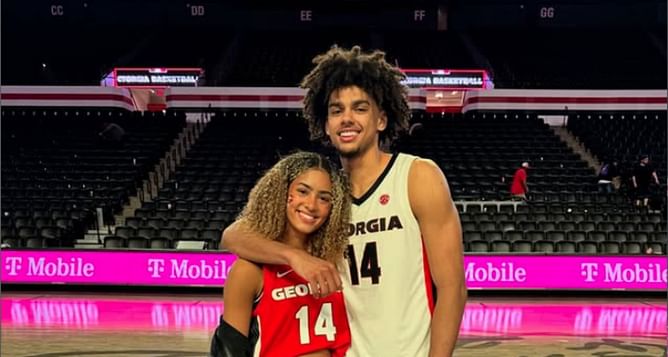 Lauren Betts’ sister Sienna, Asa Newell, and more gush over 5-star recruit Aaliyah Crump’s waterfront snaps