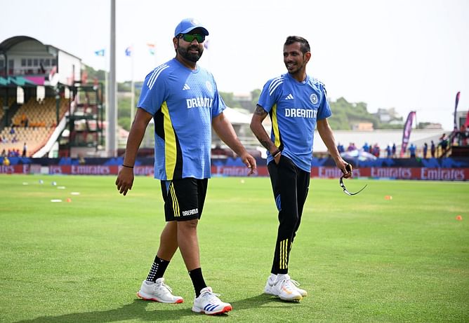 Ritika Sajdeh’s description of Yuzvendra Chahal leaves Rohit Sharma & Harbhajan Singh with uncontrollable laughter [Watch]
