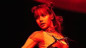 "Such a QUEEN"- Fans react as BLACKPINK's Lisa announces that proceeds from her upcoming Closet Sale will be donated to charity