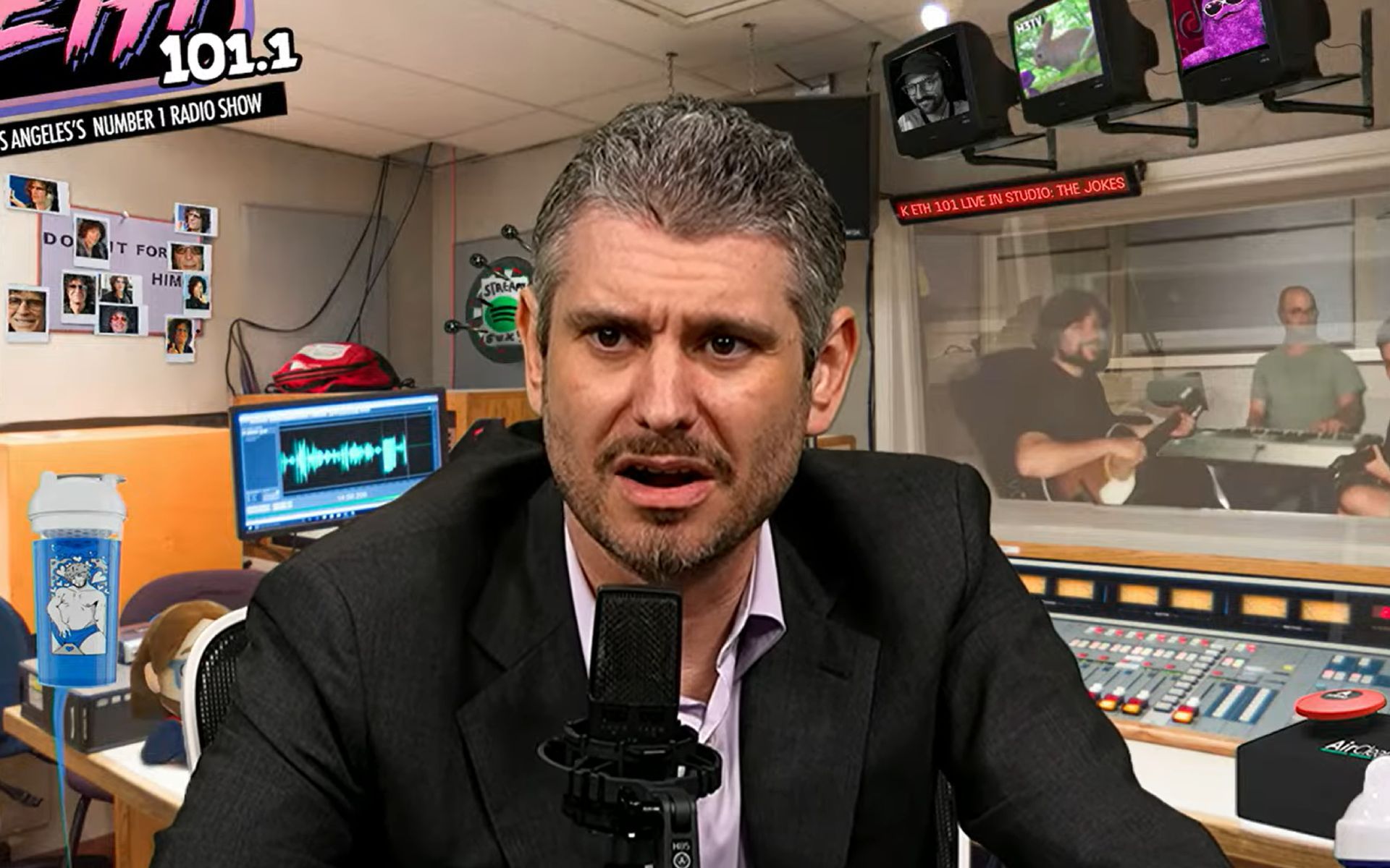 "It just seems miserable": Ethan Klein suggests iDubbbz is in an "abusive relationship" with Anisa Jomha