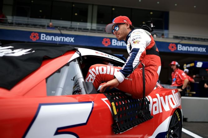 Kyle Larson voices "the most challenging" aspect of NASCAR racing in Mexico
