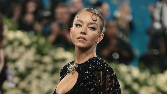 Sydney Sweeney confirms split from fiancé Jonathan Davino: she's single and "loving it”