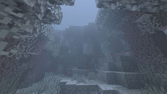 Instead of Vibrant Visuals, Minecraft Java is getting a different visual upgrade in Chase the Skies update
