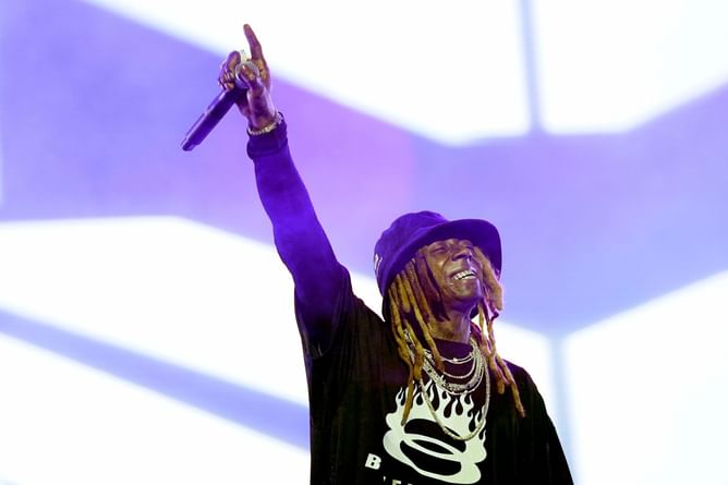 "Wayne carried by Big Sean" — Fans think Big Sean out-rapped Lil Wayne on "Tha Carter VI"