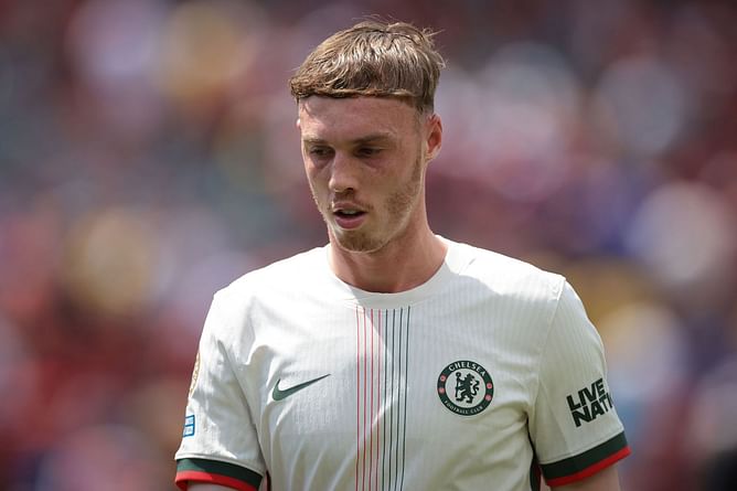"I think it’s mad to say that" - Ex-Chelsea star hits out at Cole Palmer critics with massive prediction
