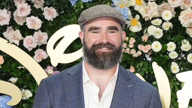 "All you got to do is shut up" - Jason Kelce's father Ed recalls giving sure shot dating advice to Eagles veteran before he met wife Kylie