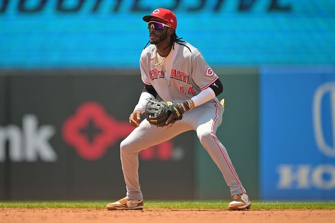 WATCH: Reds superstar Elly De La Cruz unleashes cannon to deny Javier Baez in Tigers clash