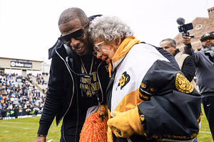 100 Y/O Colorado royalty Miss. Peggy gets surprised with special gift from Deion Sanders' coaching staff ahead of 2025