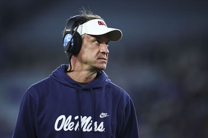 "Wonder who outbid them": Fans react as Lane Kiffin's Ole Miss loses commitment of elite WR in the Class of 2026