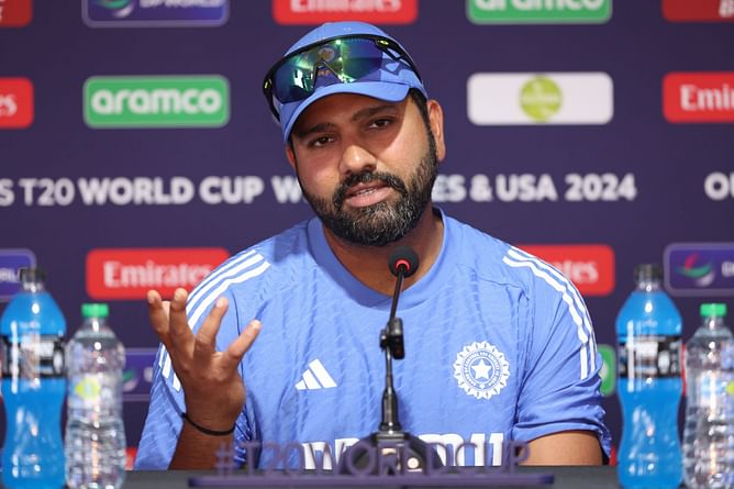 "Hum aise nahi khel sakte" - Former India wicketkeeper reveals how Rohit Sharma reacted to 2022 T20 World Cup semifinal loss