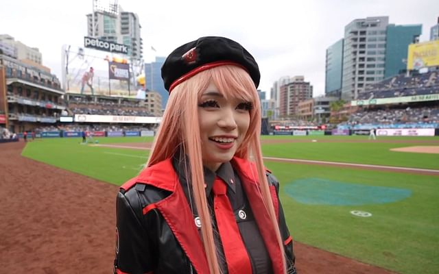 &quot;Better than 50 Cent&quot;: Fans react to Emiru throwing first pitch at San Diego Padres vs Los Angeles Dodgers