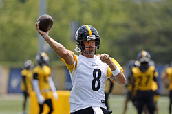 “They set up the schedule” - Lawrence Guy hints Aaron Rodgers' 2025 season with Steelers is scripted revenge tour for 4x NFL MVP