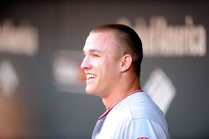 Mike Trout reveals his honest reaction to the iconic home run robbery against Orioles, reminiscent of Torii Hunter against Barry Bonds