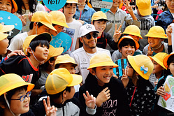 Lewis Hamilton aiming to “transform the lives” of young students in a new initiative with the UK Government