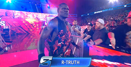 R Truth arrives for his match against John Cena on SmackDown. [Photo credit: WWE.com]