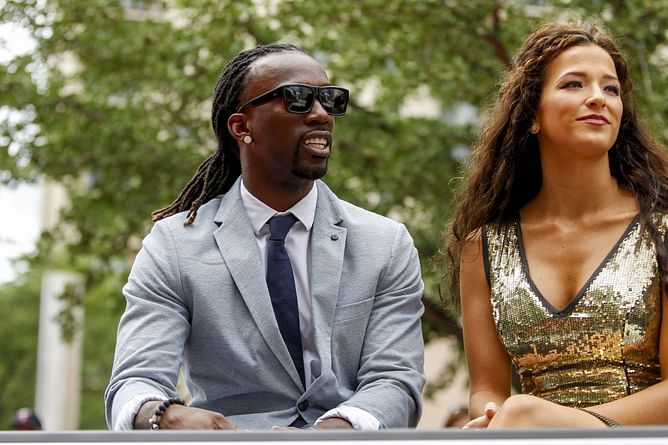 Andrew McCutchen draws proud reaction from wife Maria after equaling 15x All-Star Pirates legend’s HR tally