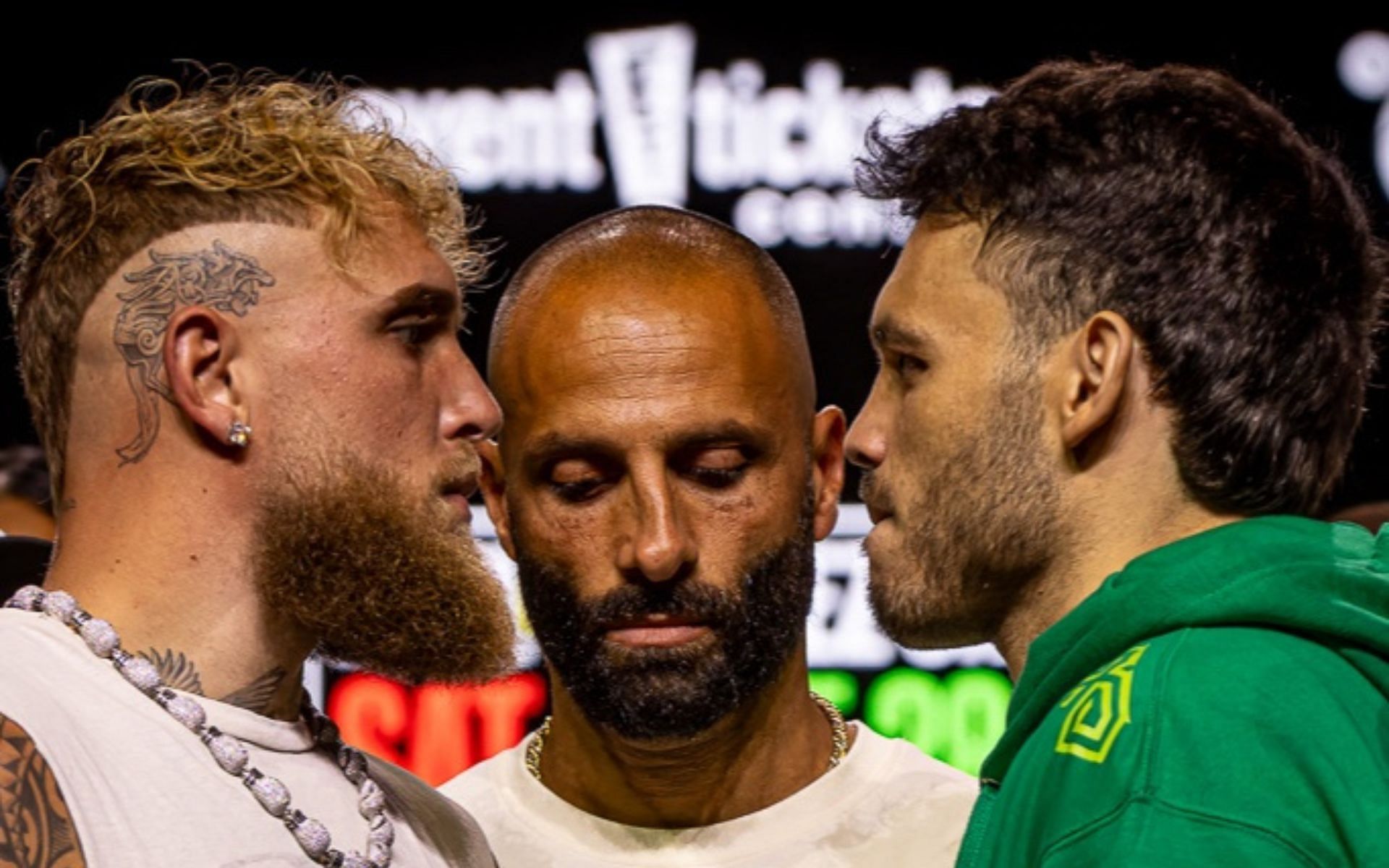Jake Paul (left) took on Julio Cesar Chavez Jr. (right). [Image courtesy: @hondacenter on Instagram]