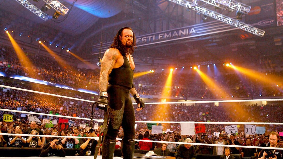 The Undertaker is a WWE legend! (Image source: WWE.com)