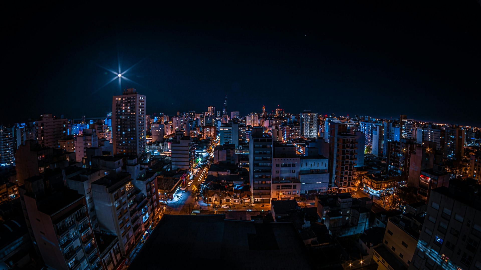 An aerial picture of Mar del Plata, Buenos Aires Province, Argentina (Image via Pexels)