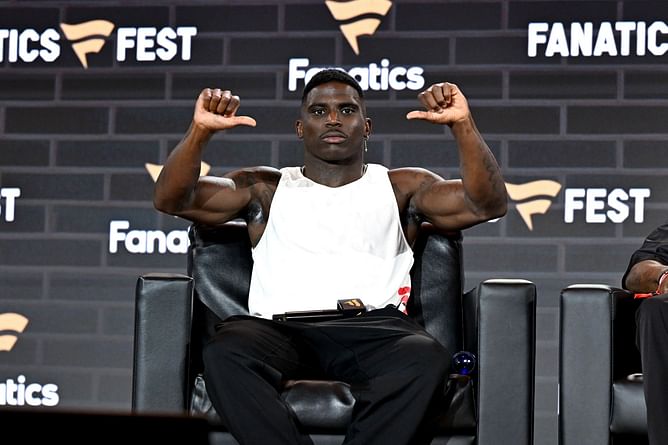Watch: Tyreek Hill channels Cheetah mode clocking 25.5 mph in explosive sprint video