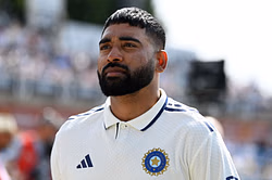 Mohammed Siraj breaks crucial partnership by knocking over Brydon Carse for 22 with excellent yorker in ENG vs IND 2025 1st Test [Watch]