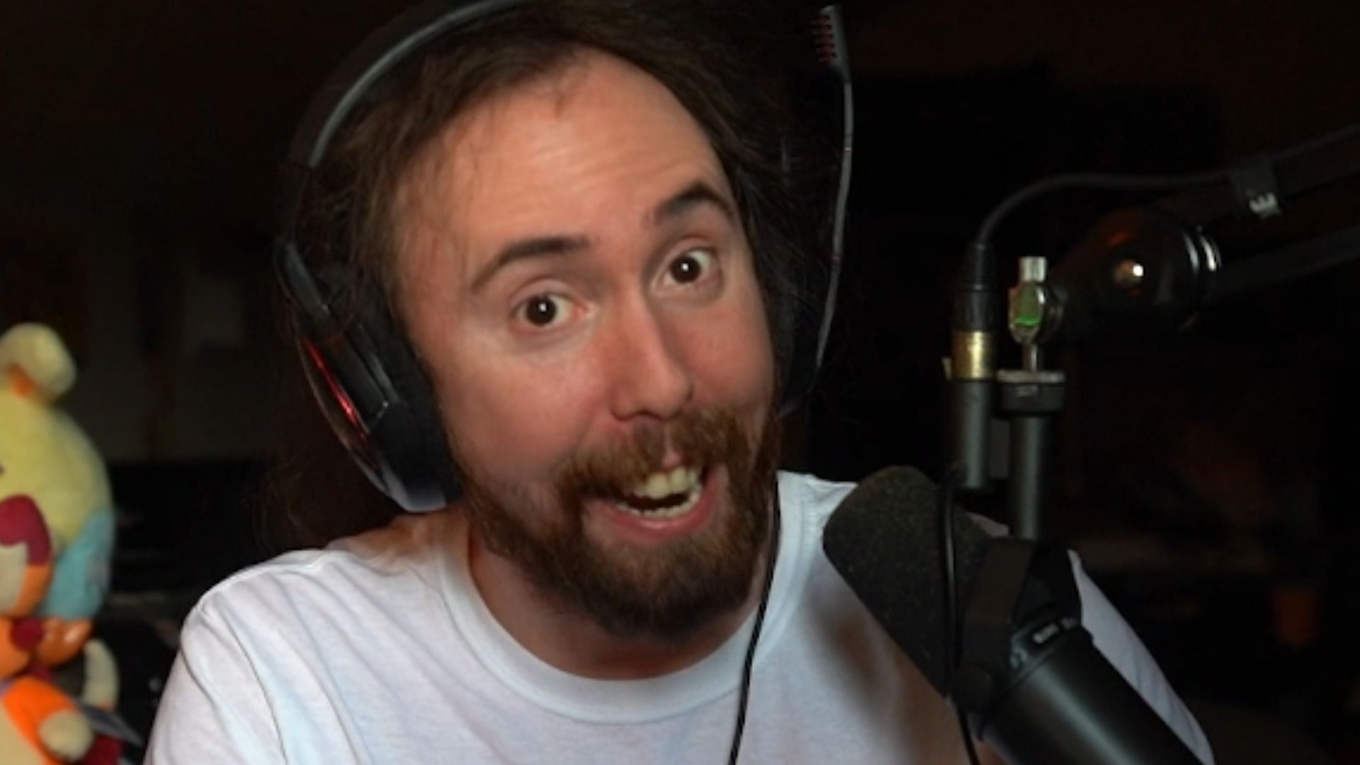 Huge Ethan W: Asmongold says he has zero sympathy for Kaceytron after latter cries while discussing lawsuit