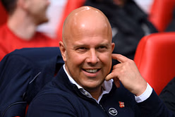 "That’s the place to go" - Pundit urges former Chelsea star to join Liverpool