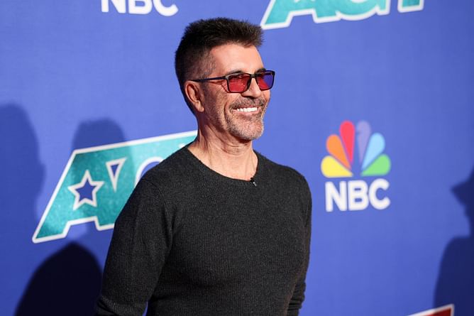 "It was actually really exciting"— America's Got Talent judge Simon Cowell praises Amanda Badertscher's football trick performance