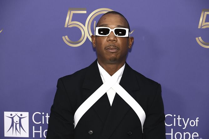 "Bro bout 20 years too late"— Fans react as Ja Rule mocks 50 Cent over struggling to sell tickets for his tour