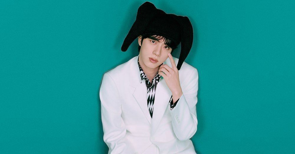  Fans swoon over BTS