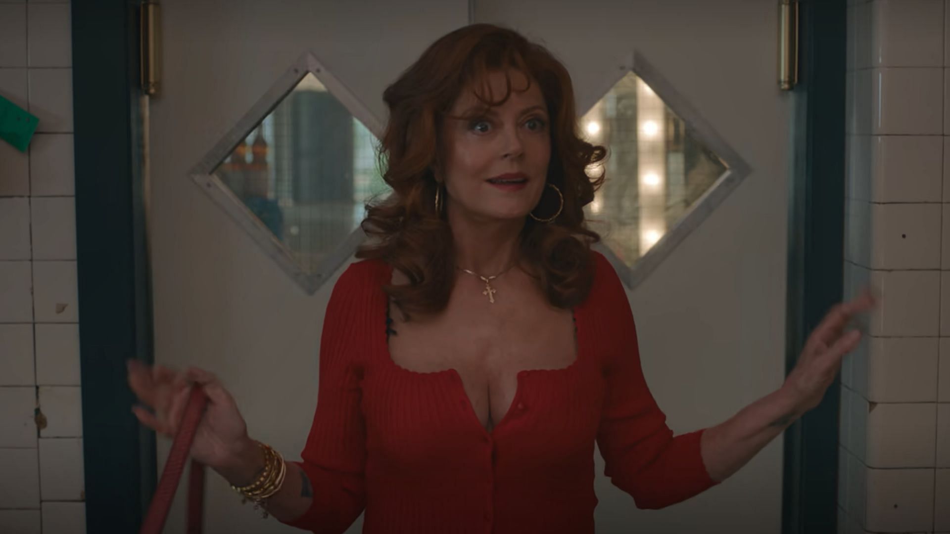 Susan Sarandon as Gia (Image via Netflix)