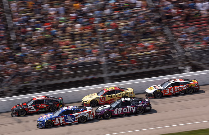 5 NASCAR drivers whose 2025 playoff hopes take a major hit after Michigan