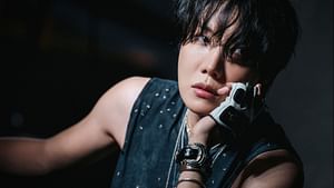 “K armys do not deserve BTS at all”- Fans outraged after attendees sells j-hope’s M Countdown pre-recording gifts online