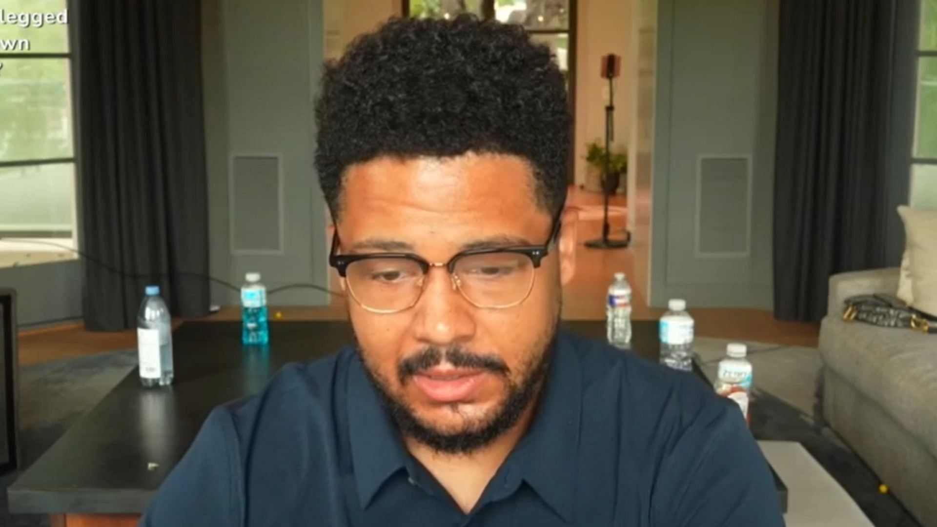 Nmplol claimed he has received backlash in the past for being associated with HasanAbi and Asmongold (Image via Nmplol/Twitch)