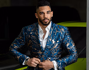 Oilers' Evander Kane discloses his family's involvement in picking stylish gameday outfits