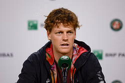 "We are a very simple family" - Jannik Sinner reveals why his father didn't attend French Open final, opens up about his mother's support