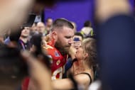 Kansas City Chiefs TE Travis Kelce (L) and Taylor Swift - Source: Getty