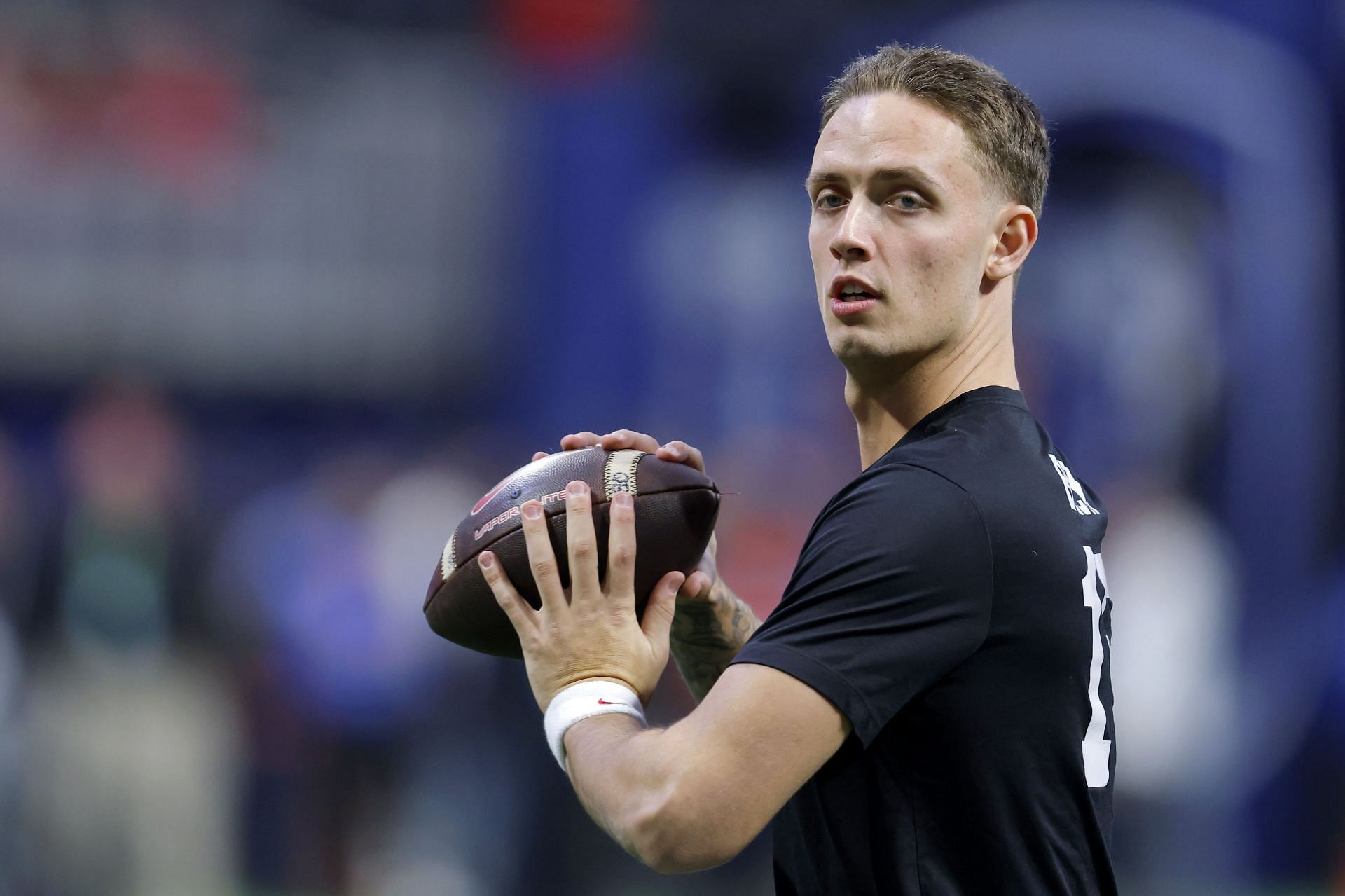 College football insider shares his take on the &quot;biggest challenge&quot; for Carson Beck at Miami in the upcoming season