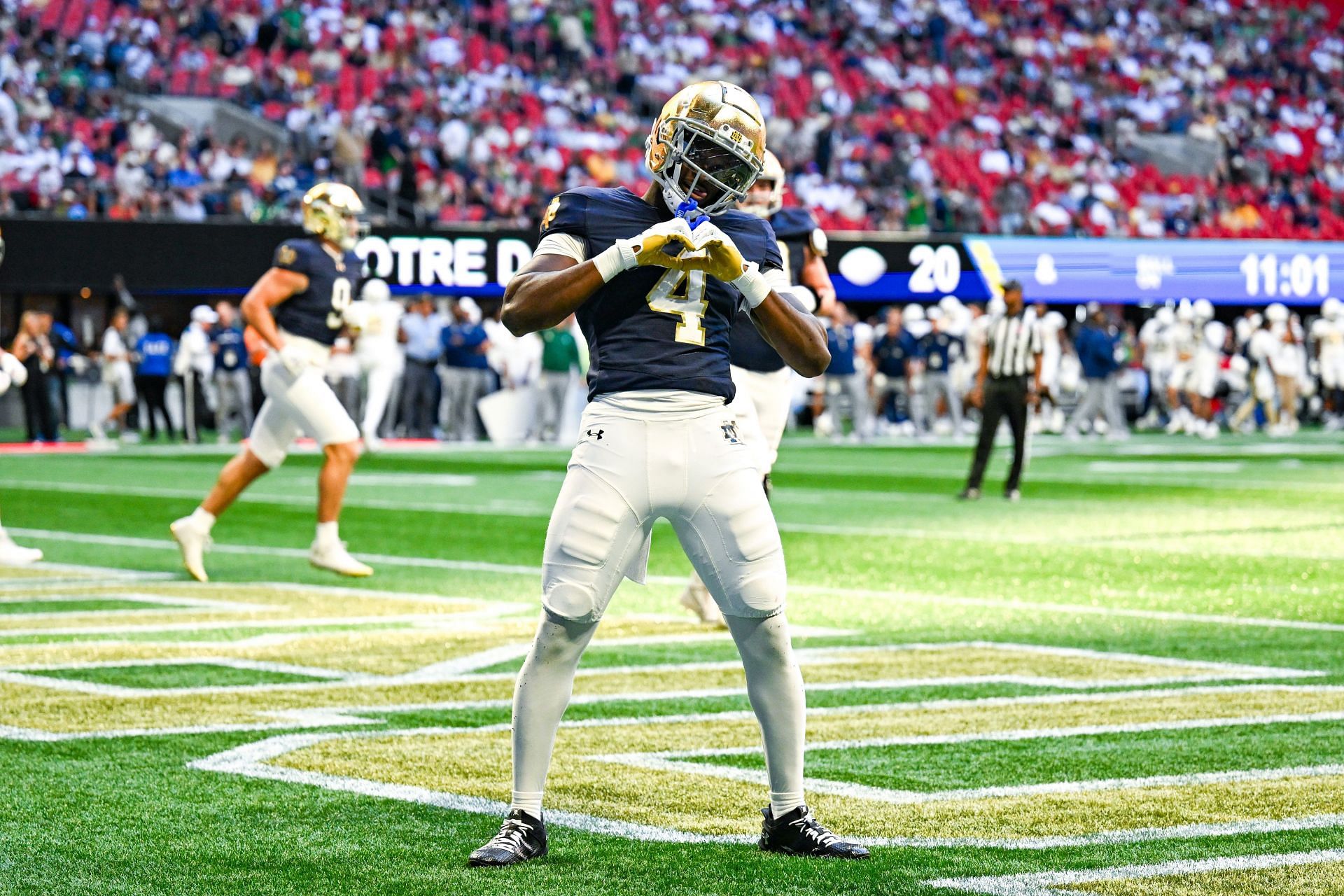 &quot;Bro is not Derrick Henry&quot; - CFB fans mock Notre Dame RB Jeremiyah Love for bold Heisman Trophy prediction