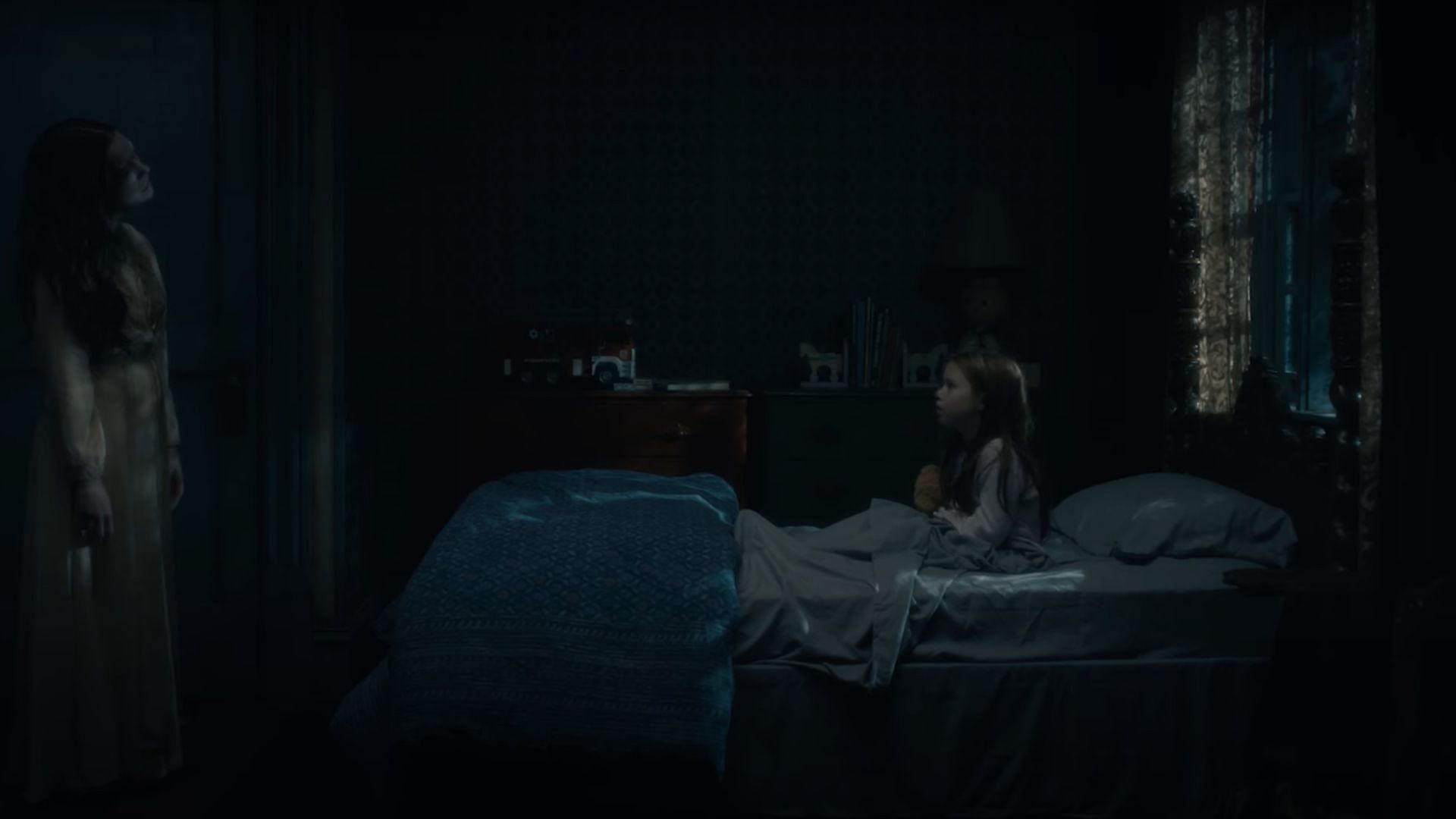 Nell is haunted by the bent-neck lady (Image via YouTube/Still Watching Netflix)
