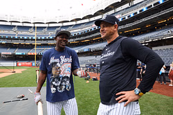 After Jazz Chisholm Jr.’s error during in-game interview, Yankees skipper Aaron Boone shares blunt assessment on latest approach