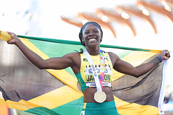 "My heart is full" - Shericka Jackson reacts to earning a spot on Team Jamaica for World Athletics Championships