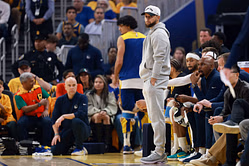 Steph Curry admits suffering from "impostor syndrome"
