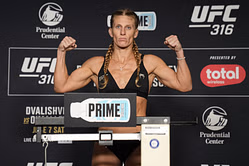 Kayla Harrison releases statement after making 135-pound limit for first time ahead of UFC 316 title clash against Julianna Pena