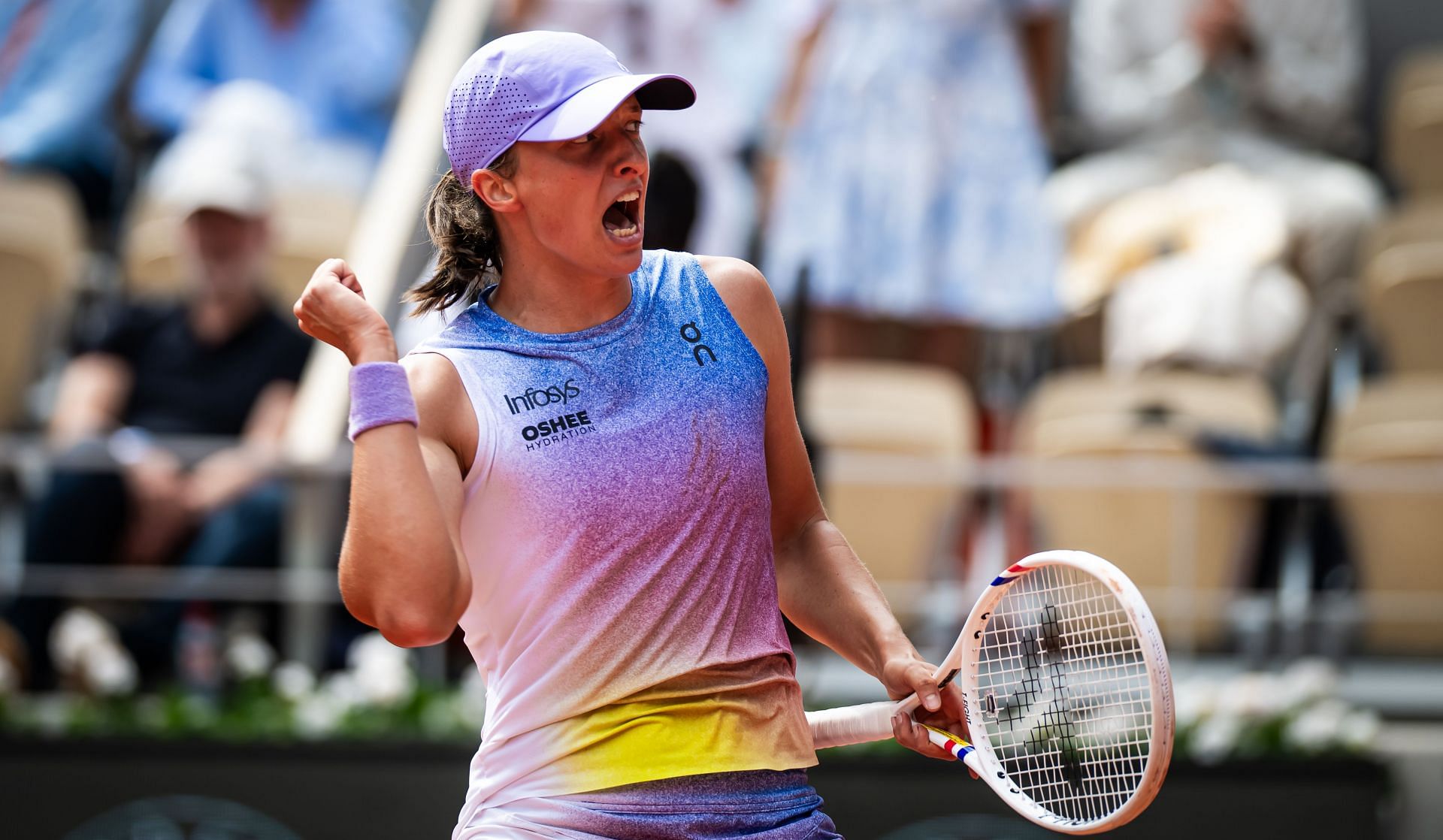 Iga Swiatek at the 2025 French Open - Image Source: Getty