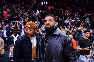 Did Drake show love to Kendrick Lamar by posting a photo of his Toronto show? Viral post debunked