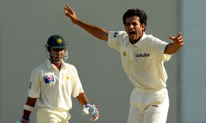 5 famous Indian bowlers who finished with fewer Test wickets than Dilip Doshi ft. Irfan Pathan